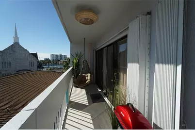 6941  Carlyle Ave, Unit #4C, Miami Beach, FL 33141 - Photo 47