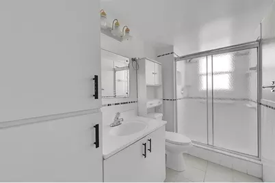 7210  Lake Circle Dr, Unit #401, Margate, FL 33063 - Photo 7