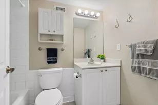 2501 S Ocean Dr, Hollywood, FL 33019 - Photo 9