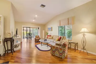 5051  Pine Dr, Boynton Beach, FL 33437 - Photo 5