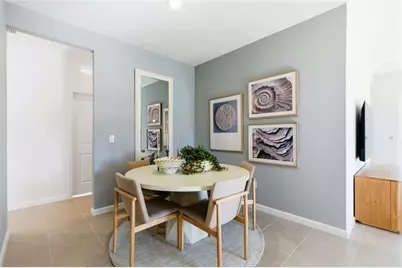 10645 NW Suncrest Loop, Port Saint Lucie, FL 34987 - Photo 11