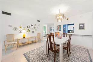 9420 S Hollybrook Lake Dr, Pembroke Pines, FL 33025 - Photo 7