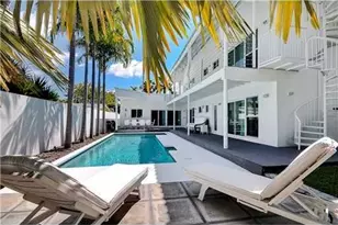 8301 NE 10th Ave, Miami, FL 33138 - Photo 9