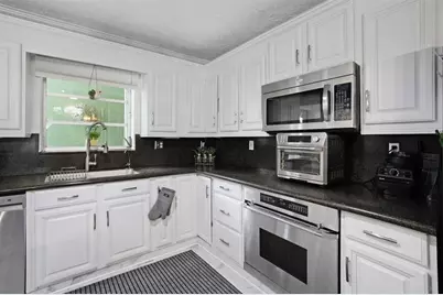 2091 SW 30th Ter, Fort Lauderdale, FL 33312 - Photo 9