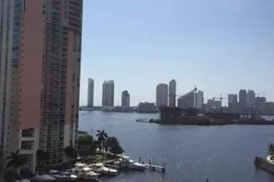 3340 NE 190th St, Miami, FL 33180 - Photo 11