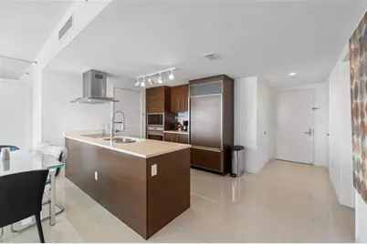 495  Brickell Ave, Unit #811, Miami, FL 33131 - Photo 7
