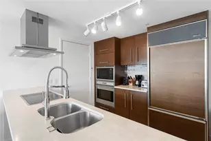 495 Brickell Ave, Miami, FL 33131 - Photo 9