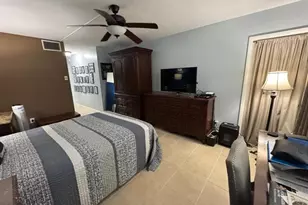 1770 NE 191st St Unit, Miami, FL 33179 - Photo 15