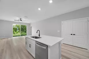 1605 Celebration Dr, Fort Pierce, FL 34947 - Photo 5