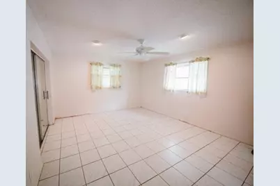 4955 NW 55th St, Tamarac, FL 33319 - Photo 11