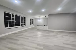 14715 N Spur Dr, Miami, FL 33161 - Photo 11