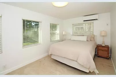 221  Princeton Drive, Lake Worth Beach, FL 33460 - Photo 19