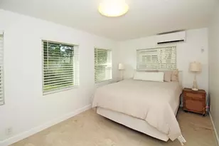 221 Princeton Dr, Lake Worth Beach, FL 33460 - Photo 19