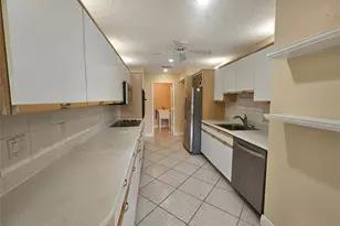 633 Deer Creek Lake Point North Ln, Deerfield Beach, FL 33442 - Photo 5