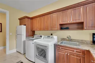 11001 SW 75th Ct, Pinecrest, FL 33156 - Photo 43