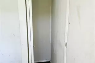 421 N 10th St, Fort Pierce, FL 34950 - Photo 13