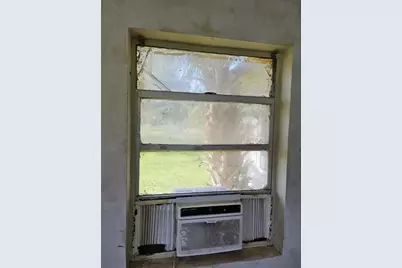 421 N 10th St, Fort Pierce, FL 34950 - Photo 19