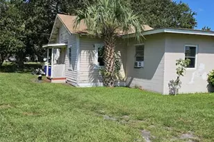 421 N 10th St, Fort Pierce, FL 34950 - Photo 5