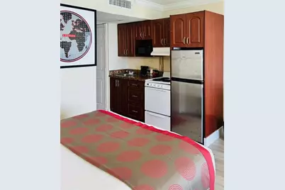 19201  Collins Ave, Unit #646, North Miami Beach, FL 33160 - Photo 5