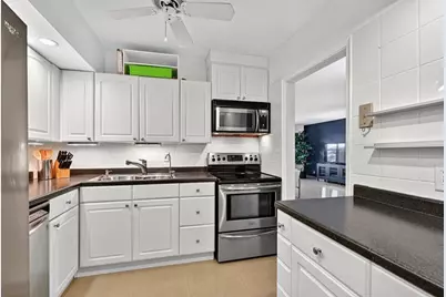 1881  Middle River Dr, Unit #301, Fort Lauderdale, FL 33305 - Photo 13