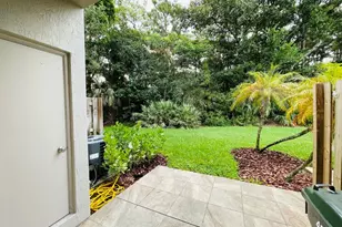 4854 NW 58th Manor, Coconut Creek, FL 33073 - Photo 33