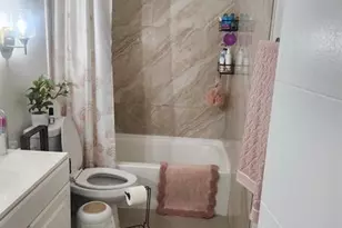 640 SW 68th Terrace, Pembroke Pines, FL 33023 - Photo 11