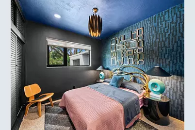 2424 NW 8th Ave, Wilton Manors, FL 33311 - Photo 17