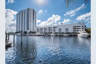 17111  Biscayne Boulevard, Unit #2105 + 1 Boat Slip 100 Ft, North Miami Beach, FL 33160 - Photo 3