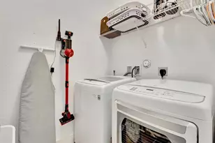 92 Palmetto Ln, Royal Palm Beach, FL 33411 - Photo 19