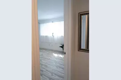 11685  Canal Dr, Unit #304, North Miami, FL 33181 - Photo 15