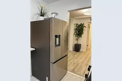 11685  Canal Dr, Unit #304, North Miami, FL 33181 - Photo 9