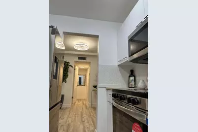 11685  Canal Dr, Unit #304, North Miami, FL 33181 - Photo 23