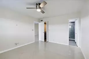 5321 NE 24th Terrace, Fort Lauderdale, FL 33308 - Photo 9