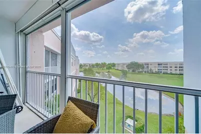 2560 NW 103rd Ave, Unit #406, Sunrise, FL 33322 - Photo 17