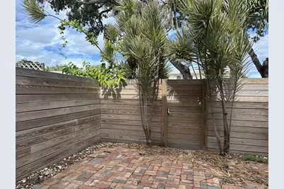 1917 NE 3rd St, Unit #113, Deerfield Beach, FL 33441 - Photo 21