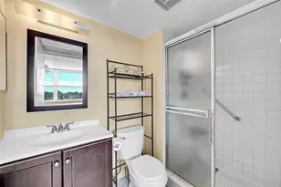 7620 NW 18th St, Margate, FL 33063 - Photo 23