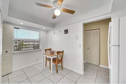 7620 NW 18th St, Unit #403, Margate, FL 33063 - Photo 9