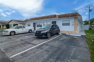 210 NE 40th St, Oakland Park, FL 33334 - Photo 1