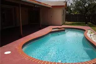 9620 NW 42nd Ct, Sunrise, FL 33351 - Photo 5