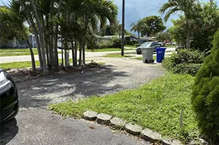 721 NW 18th St, Pompano Beach, FL 33060 - Photo 3