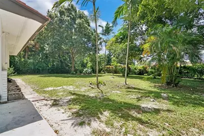4190 SW 4th St, Plantation, FL 33317 - Photo 29