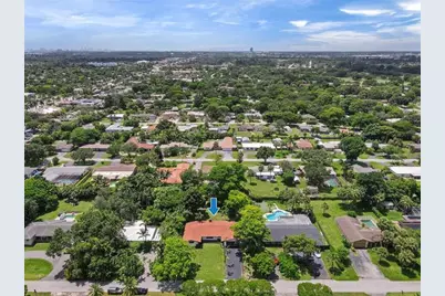 4190 SW 4th St, Plantation, FL 33317 - Photo 5