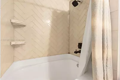 533 NE 3rd Ave, Unit #229, Fort Lauderdale, FL 33301 - Photo 17