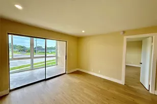 7887 Golf Cir Dr, Margate, FL 33063 - Photo 9