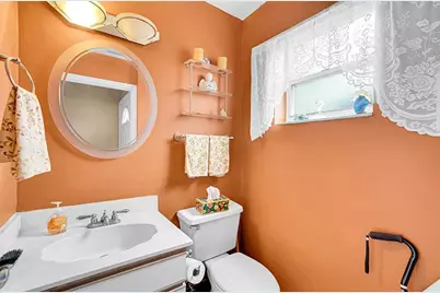 809  Crystal Lake Dr, Unit #809, Deerfield Beach, FL 33064 - Photo 7