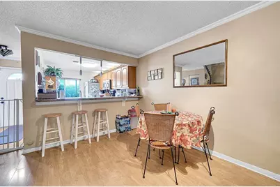 809  Crystal Lake Dr, Unit #809, Deerfield Beach, FL 33064 - Photo 13