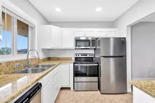 5300 Washington St, Hollywood, FL 33021 - Photo 5