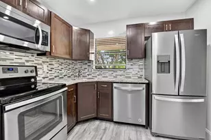 3751 Cocoplum Cir, Coconut Creek, FL 33063 - Photo 13