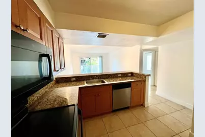 5221  Geneva Way, Unit #208, Doral, FL 33166 - Photo 5