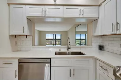 14460  Strathmore Ln, Unit #807, Delray Beach, FL 33446 - Photo 7